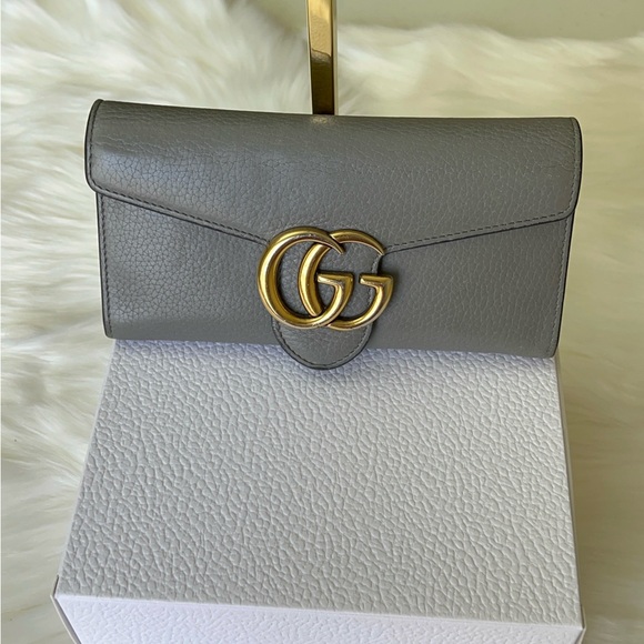 Auth Gucci Wallet - Picture 5 of 17